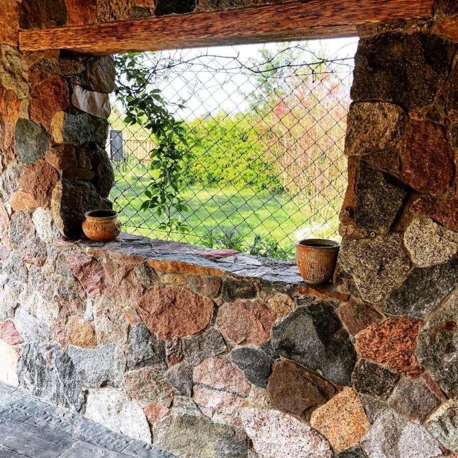 Cat Stone Villa Pisz Buitenkant foto